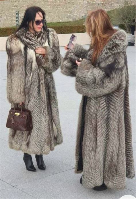 Pin By Mark George On Furcoats2 In 2023 Fur Coat Fashion Fur Fashion