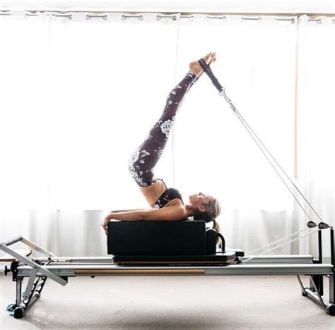 Pilates poses, Pilates reformer, Pilates reformer exercises