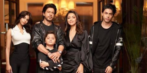 Shah Rukh Khan Pens A Heartfelt Note For Wife As He Reveals Undergoing Financial Crisis While