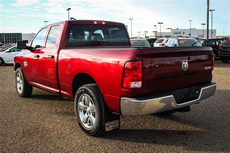 New 2019 Ram 1500 Classic Sxt Plus Quad Cab V6 Quad Cab In Knight Dodge