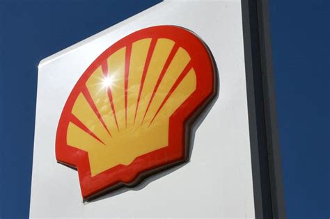 TotalEnergies führt Shell und BP im Rennen um erneuerbare Energien an