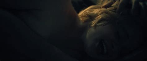 Nude Video Celebs Luna Wedler Nude Je Suis Karl