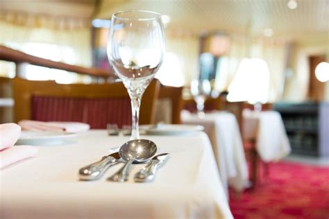 Luxury and Elegance on a Dinner Cruise West Palm Beach