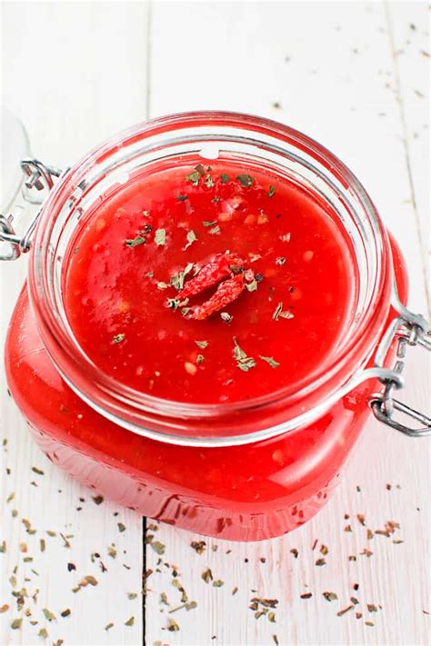 TOMATO PASSATA AUTHENTIC ITALIAN RECIPE Chefjar