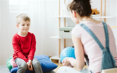 Como saber se meu filho tem autismo Clínica Intelecta