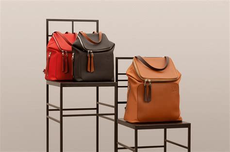 LOEWE official website – luxury clothes and accessories