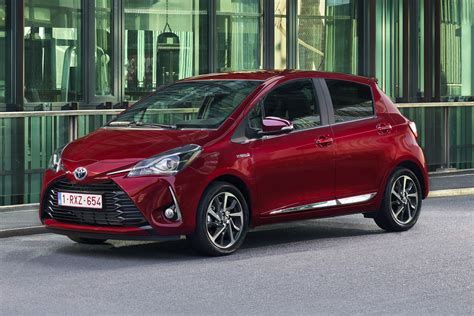 Precio De Toyota Yaris 1 5 VVT I Hybrid 100H Active 5p Aut Coche