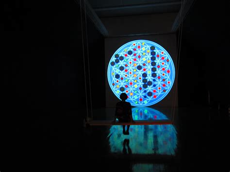 fun modern art installations | wanderingbluesky