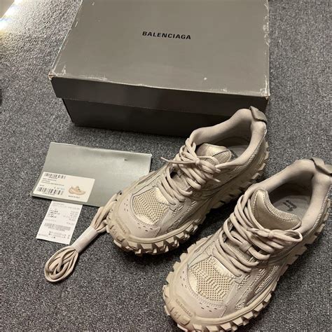 Balenciaga Defender バレンシアガ ディフェンダー 一つ買って一つ進呈 Blogknakjp