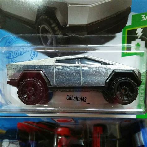 T Hunted A In Dita Tesla Cybertruck Da Hot Wheels E Mais Novidades