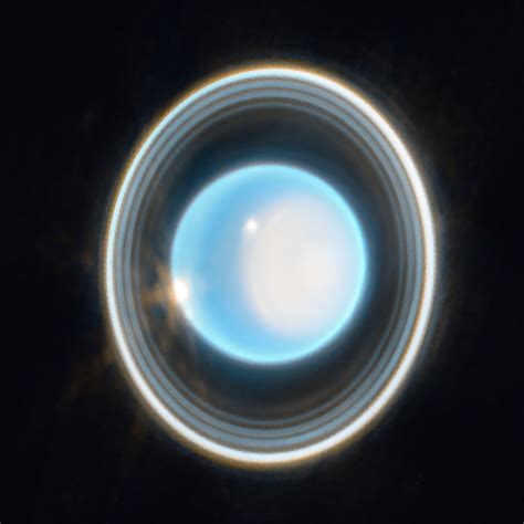 Uranus Comme Vous Ne Lavez Jamais Vu Sur Cette Image Du T Lescope