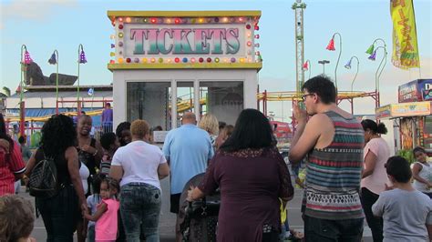 Broward County Fair Kicks Off In Hallandale Beach Sun Sentinel