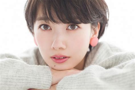 徹底解説！かわいい魅力満点な女優・波瑠の公式インスタグラム！｜エントピ