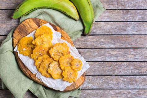 Alimento tradicional caribeño centroamericano colombiano Tostadas