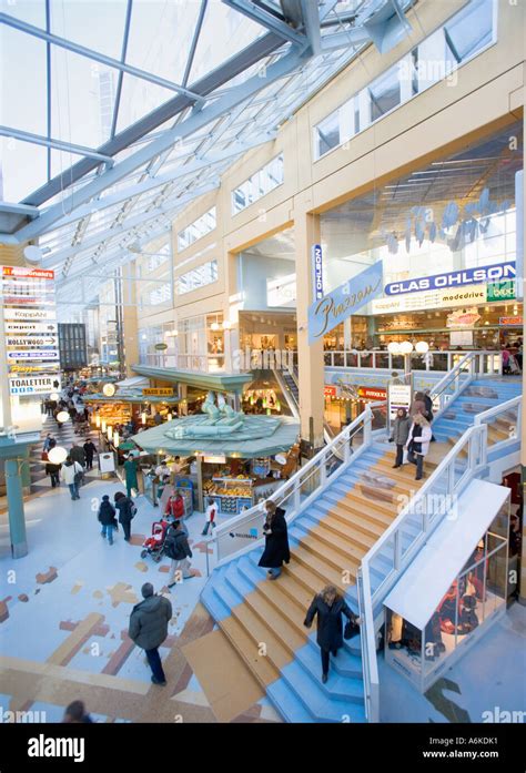 SWEDEN SOLNA SOLNA CENTRUM SHOPPING MALL Stock Photo - Alamy