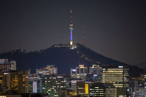 Pemandangan Malam Hari Di Seoul Korea Selatan Wartabuana