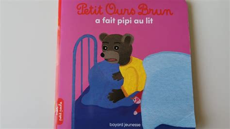 Petit Ours Brun Fait Pipi Au Lit Youtube