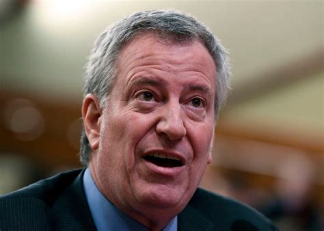 New York City Mayor Bill de Blasio announces presidential run ...