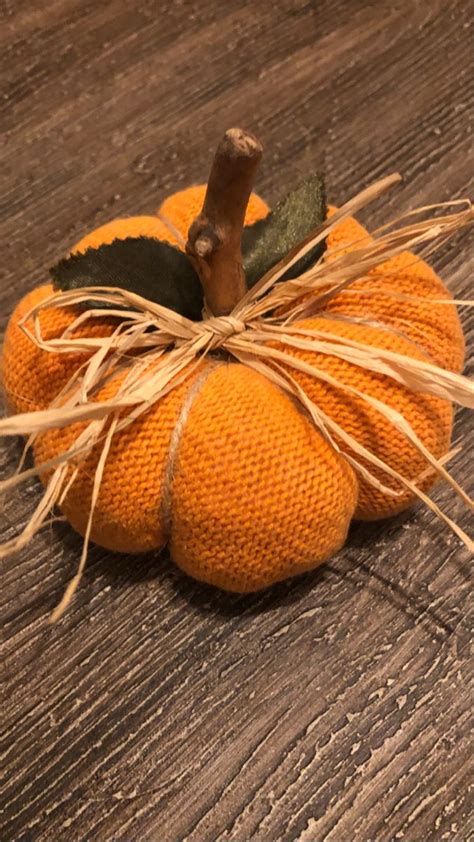 Pin By Jasmine🇹🇷 On Pumpkins Fall Halloween Crafts Fall Decor Diy Crafts Fall Thanksgiving Decor