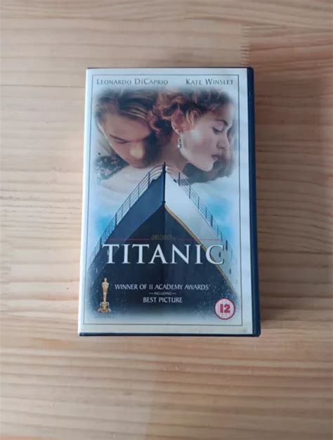 TITANIC VHS SUR 1998 Leonardo DiCaprio Kate Winslet James Cameron