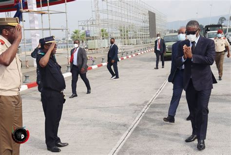 Nguema Obiang Mangue Supervisa Los Ensayos Del Desfile Militar Para La