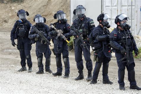 French Gign Swat Live Shooting Demonstration In Paris