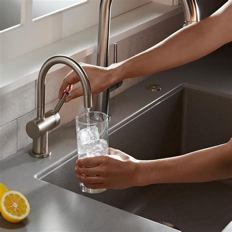 InSinkErator Modern Instant Hot And Cold Water Dispenser Faucet Chrome