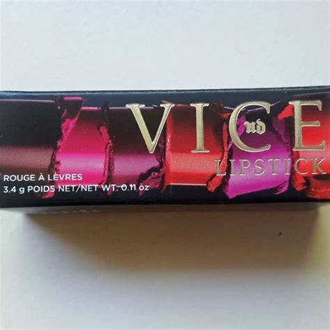 Test Lippenstift Urban Decay Vice Lipstick Farbe Conspiracy