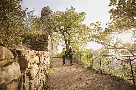 Ruine Rossel Bauwerk Und Denkmal Outdooractive