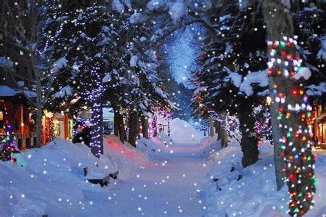 .facebook_1564172306-SNOW.gif (640×428) | Colorado christmas, Christmas ...