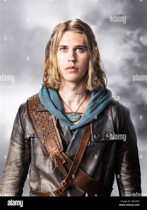 AUSTIN BUTLER in THE SHANNARA CHRONICLES (2016 Stock Photo - Alamy