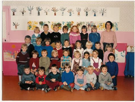 Photo De Classe Maternelle De 1982 Ecole Jeanne D Arc Copains D Avant