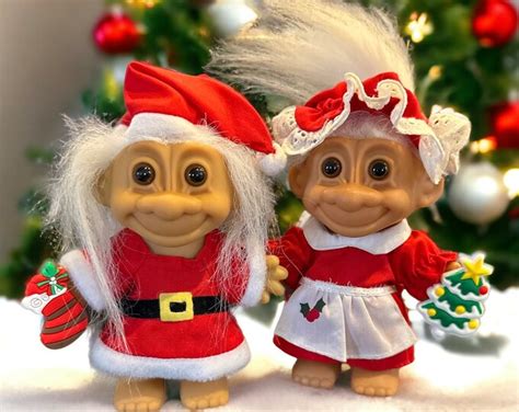 Vintage Troll Dolls 4 Russ Trolls Santa And Mrs Claus Set Sold Together Etsy