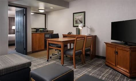 Suites in Austin, TX at Embassy Suites Austin Central