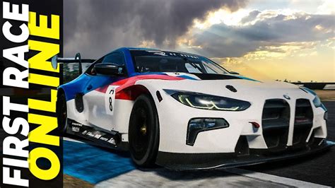 The FIRST EVER Non ESL R1 Rennsport Beta Multiplayer Race BMW M4