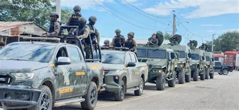 Comandante General del Ejército supervisa tropas en la zona fronteriza