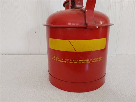 Vintage Eagle 1 Gallon Safety Gas Can U1 10s Type 1 Etsy