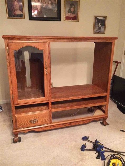 Bringing An Oak Entertainment Center Into Oak Entertainment