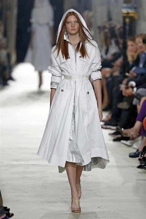 Alexis Mabille Ready To Wear Fashion Show Collection Spring Summer