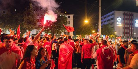 Türkei Party in Dortmund Warum sich Polizei bei der EM Feier