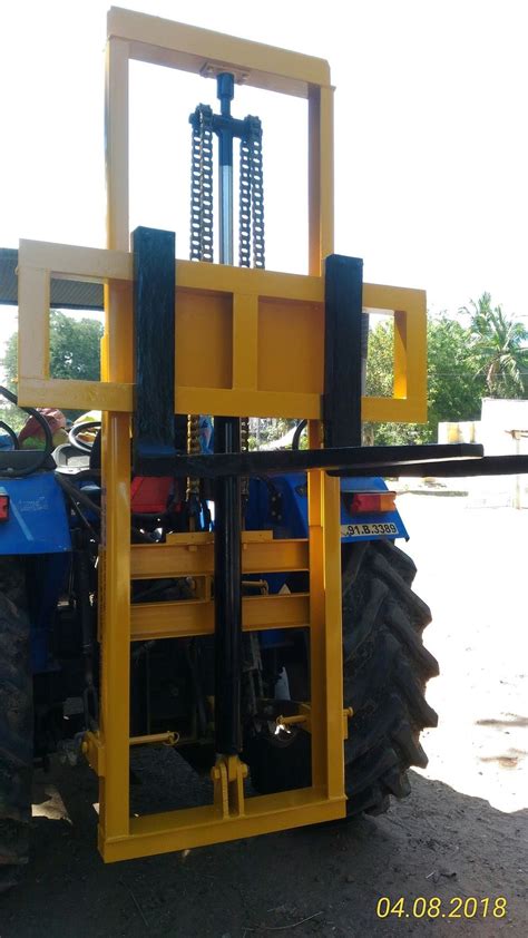 Tractor forklift, Tractor attachment, Tractor pan mixture, | Tractors, Tractor attachments ...