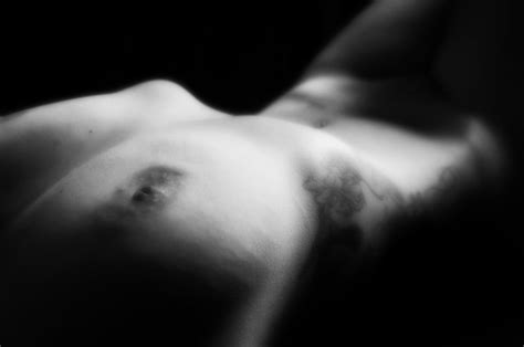 The Body Exploration Artistic Nude Photo By Photographer JLFotograffiti