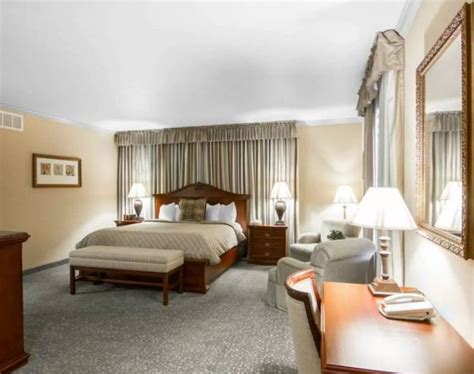 Liberty Hotel Cleburne - Texas Day Use Rooms | Hotels By Day