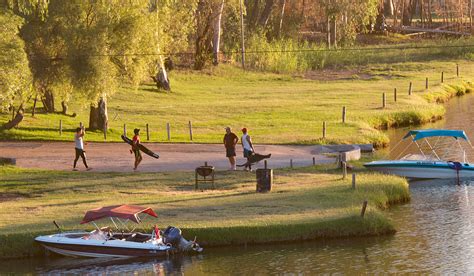 Camping - Broadwater River Estate