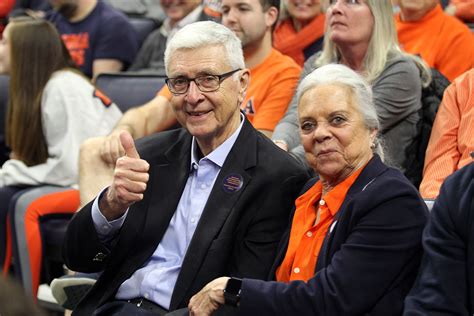 Terry Holland, Legendary Virginia Coach, Passes Away | TheSabre.com