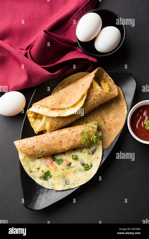 Omelette Omelette Chapati Roll Or Indian Bread Or Roti Rolled With