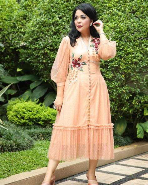 Ig Eve Bylolasiahaan Kebaya Dress Gaunkebaya Dresskebaya