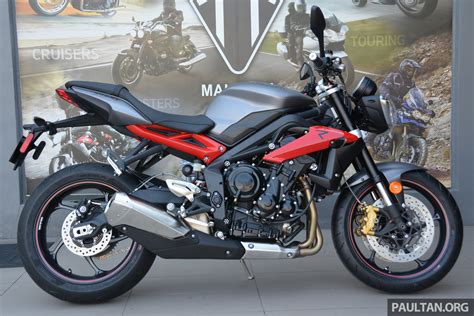 Long Term Review Triumph Street Triple R Delivery Running