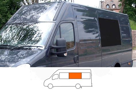 Iveco Daily Lwb Ns Middle Fixed Window In Privacy Tint Vanpimps