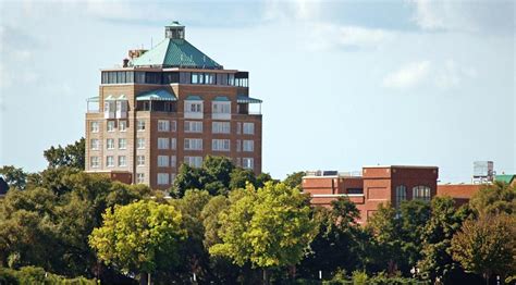 Park Place Hotel And Conference Center Traverse City Updated Prices 2025